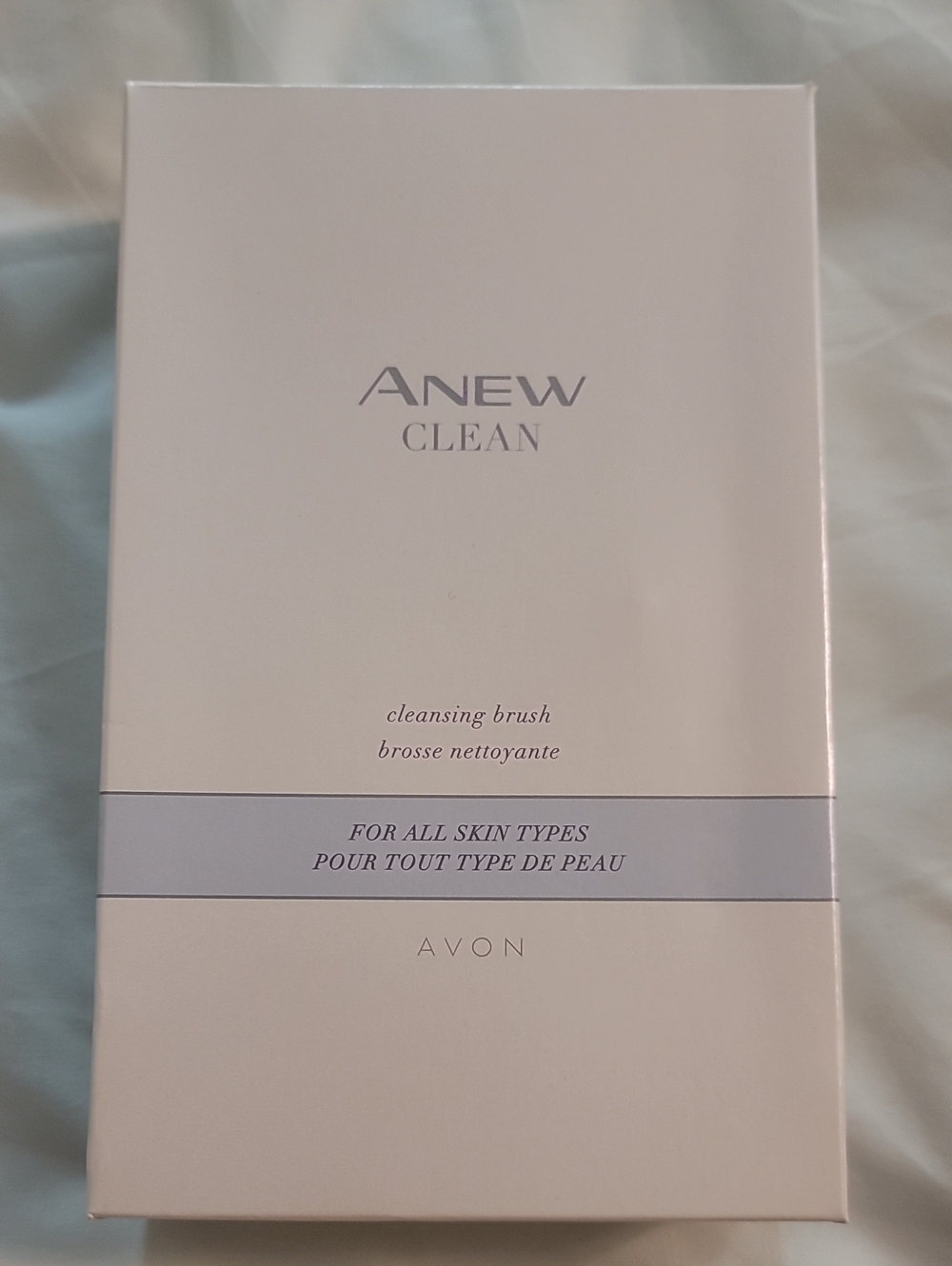 Avon Anew Clean Cleansing Brush - For All Skin Types